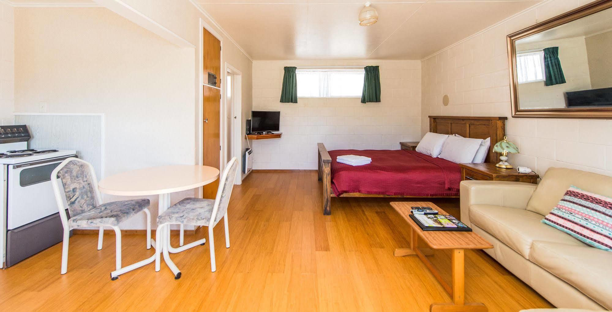 Astral Motel Whanganui Ngoại thất bức ảnh