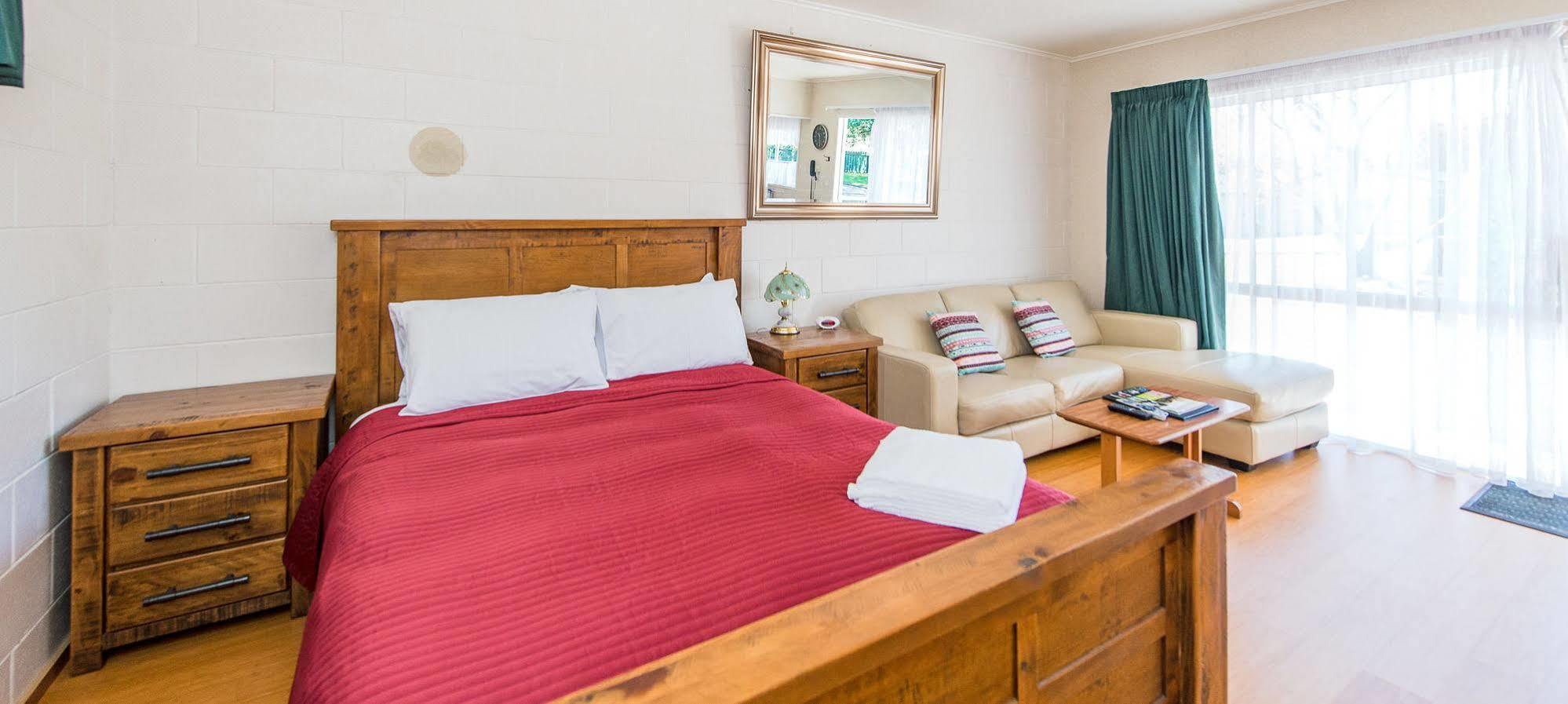 Astral Motel Whanganui Ngoại thất bức ảnh
